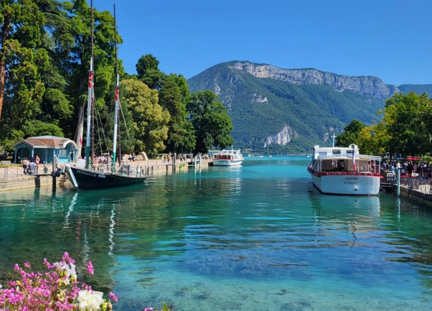 Lac & Lounge Annecy 0*,  Frankrig